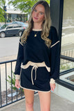 Contrast Loose Pullover and Lace-up Waist Skort Set