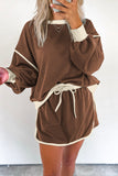 Contrast Loose Pullover and Lace-up Waist Skort Set